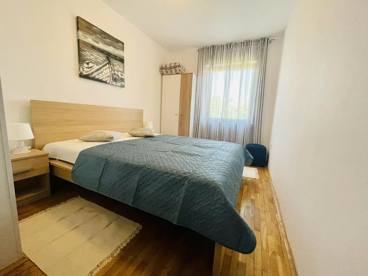 Vila Beleca Krk - Apartments Rest & Sea Krk Town