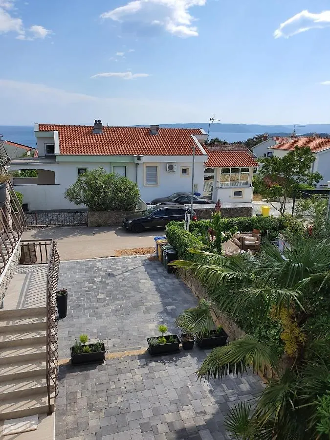 Vila Beleca Krk - Apartments Rest & Sea Krk Town
