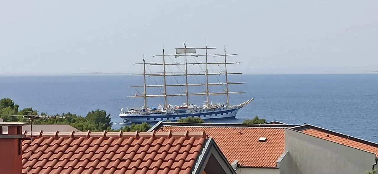 Vila Beleca Krk - Apartments Rest & Sea Krk Town